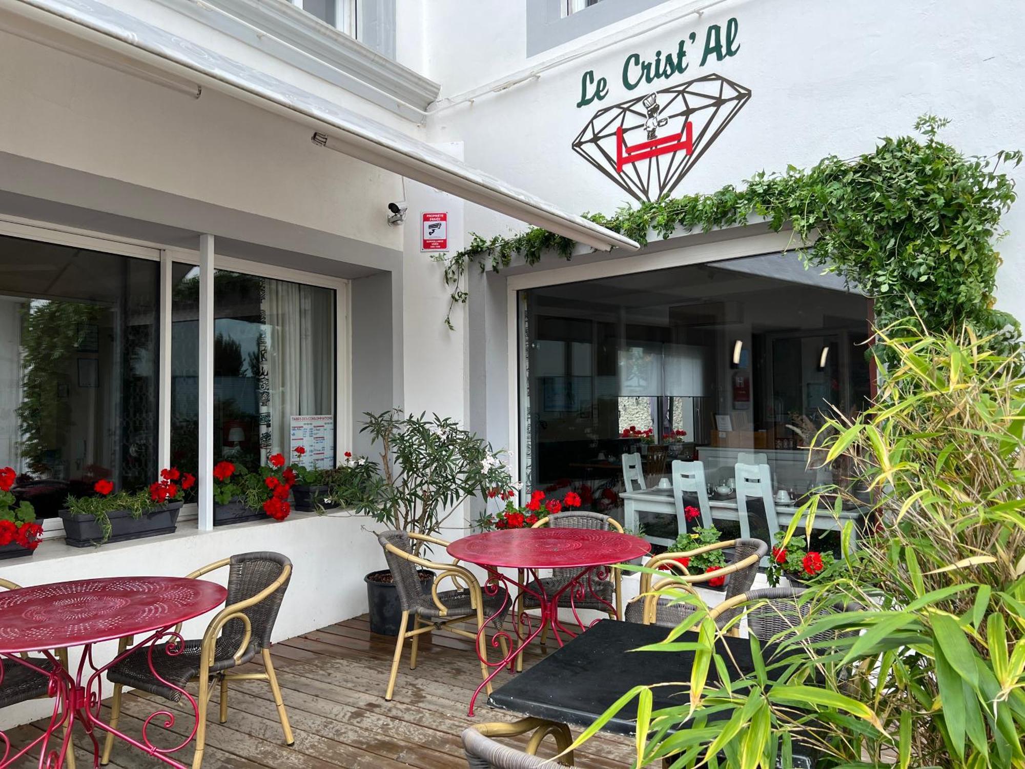 Le Crist'Al, Hotel Familial, Climatise, En Front De Mer Saint-Georges-de-Didonne Εξωτερικό φωτογραφία