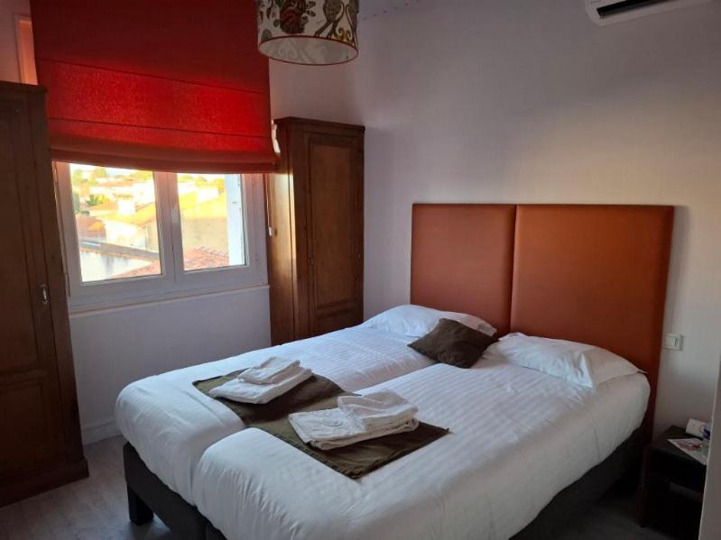 Le Crist'Al, Hotel Familial, Climatise, En Front De Mer Saint-Georges-de-Didonne Δωμάτιο φωτογραφία
