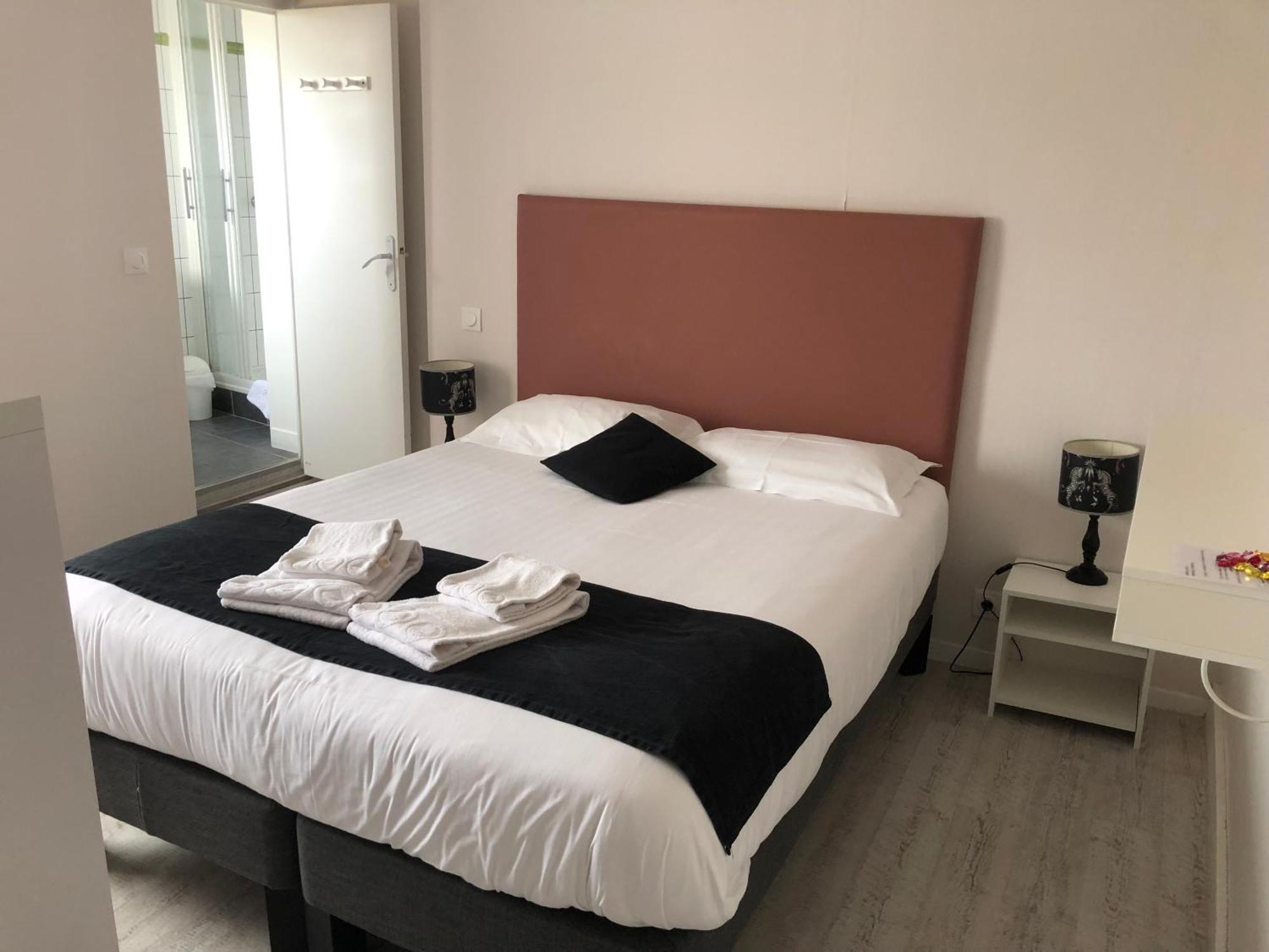 Le Crist'Al, Hotel Familial, Climatise, En Front De Mer Saint-Georges-de-Didonne Δωμάτιο φωτογραφία